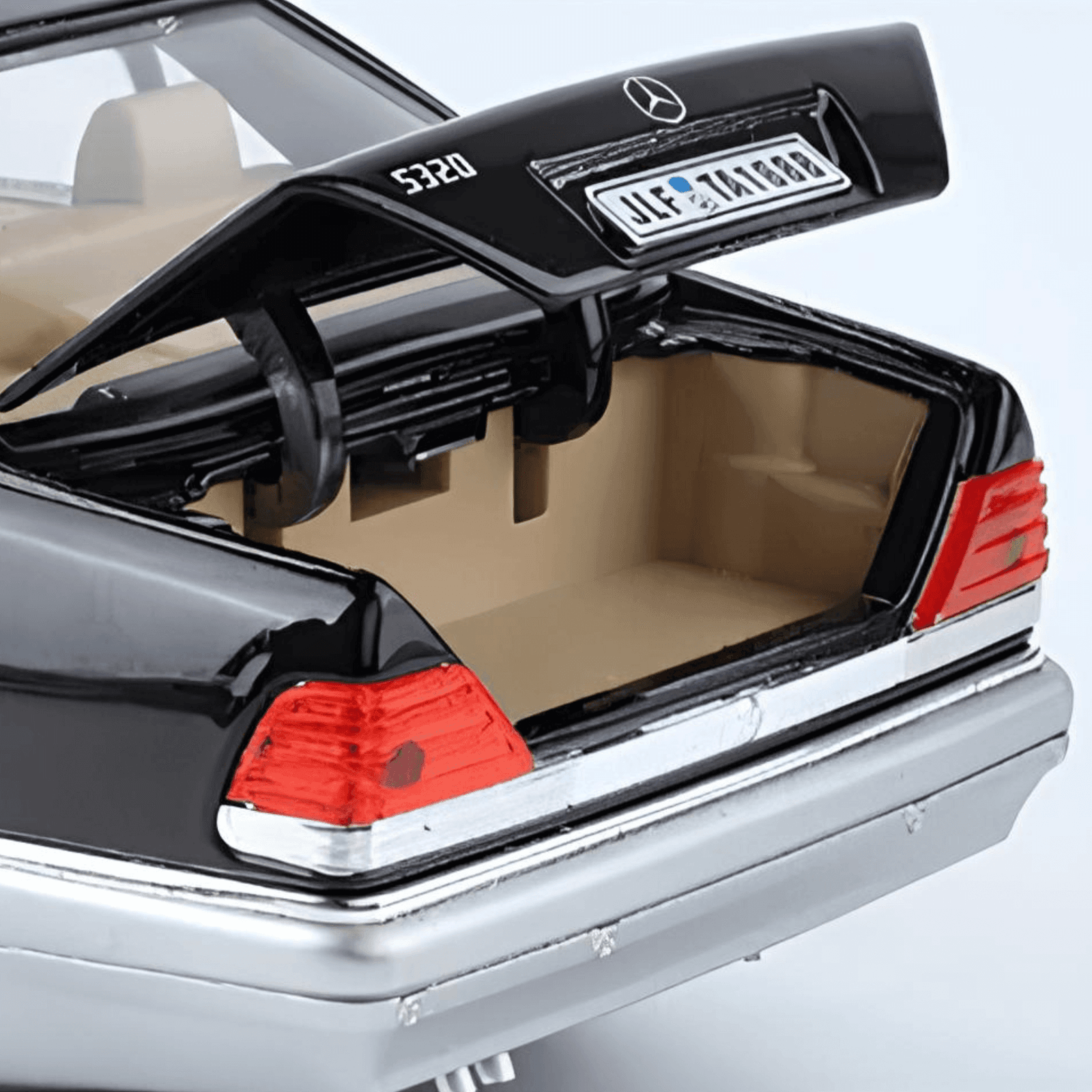 Mercedes-Benz W140 S320 SEL Street Edition 1:24