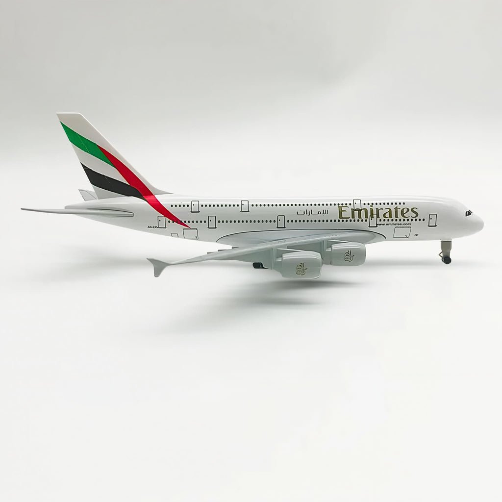 Emirates Airbus A380 1:300 Diecast