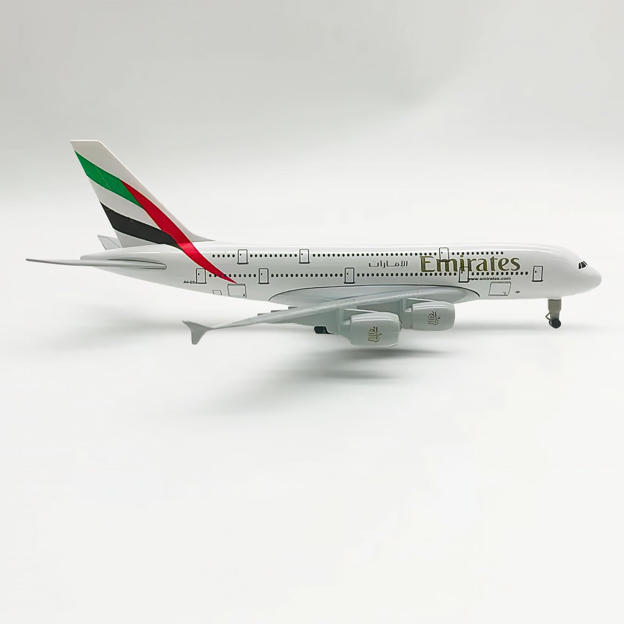 Emirates Airbus A380 1:300 Scale Diecast Aircraft Model – Collector’s Edition for True Aviation Fans