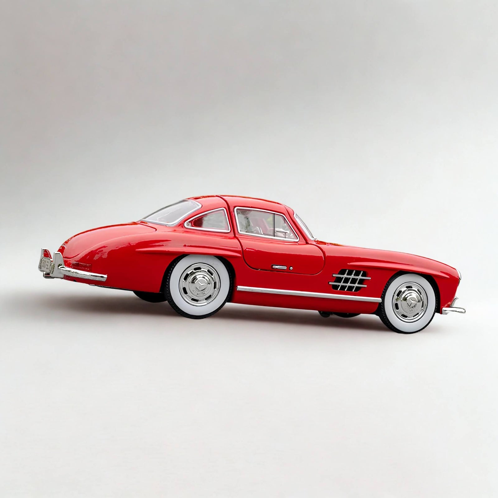 Mercedes-Benz 300SL Gullwing 1:24