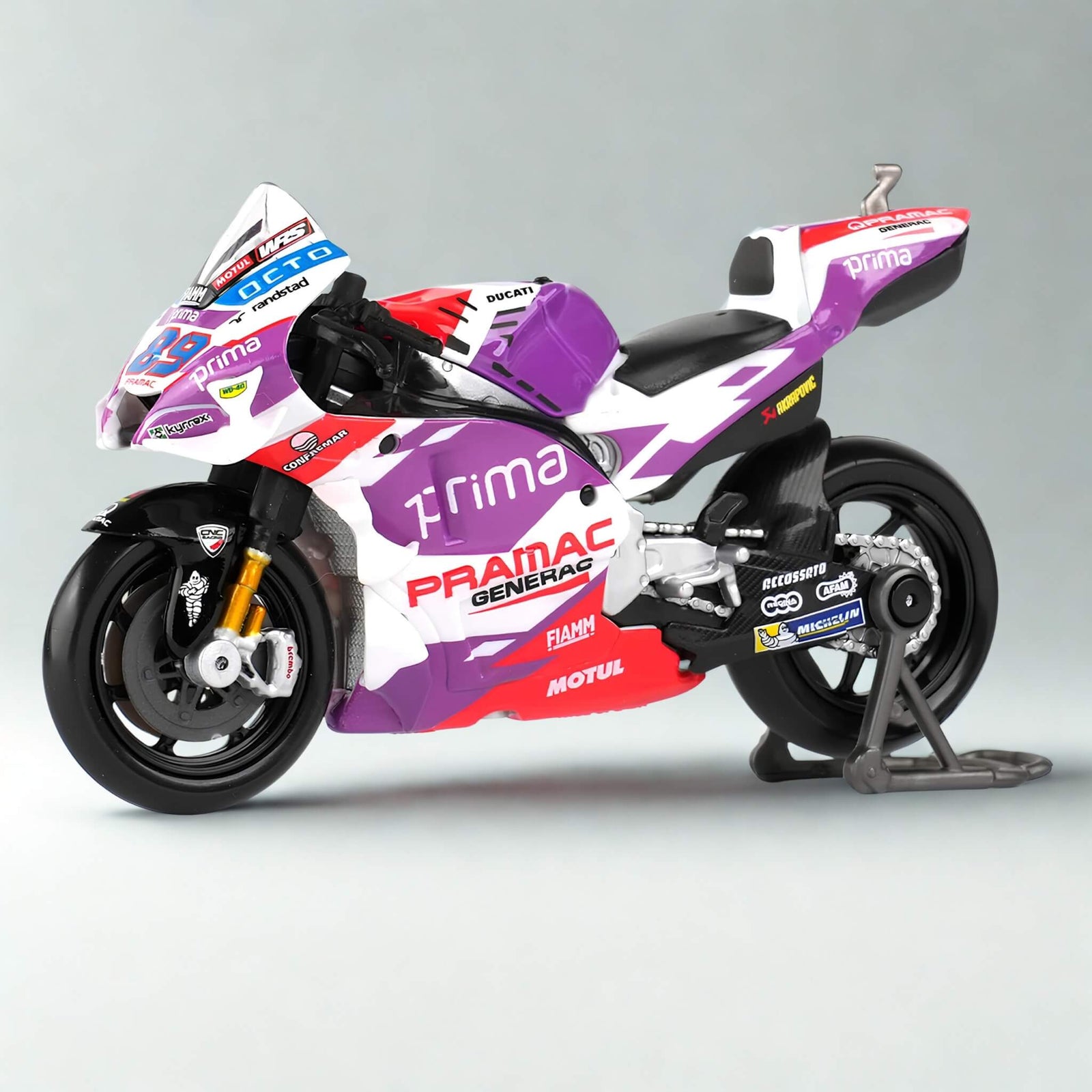GP Racing Pramac Ducati 2022 1:18