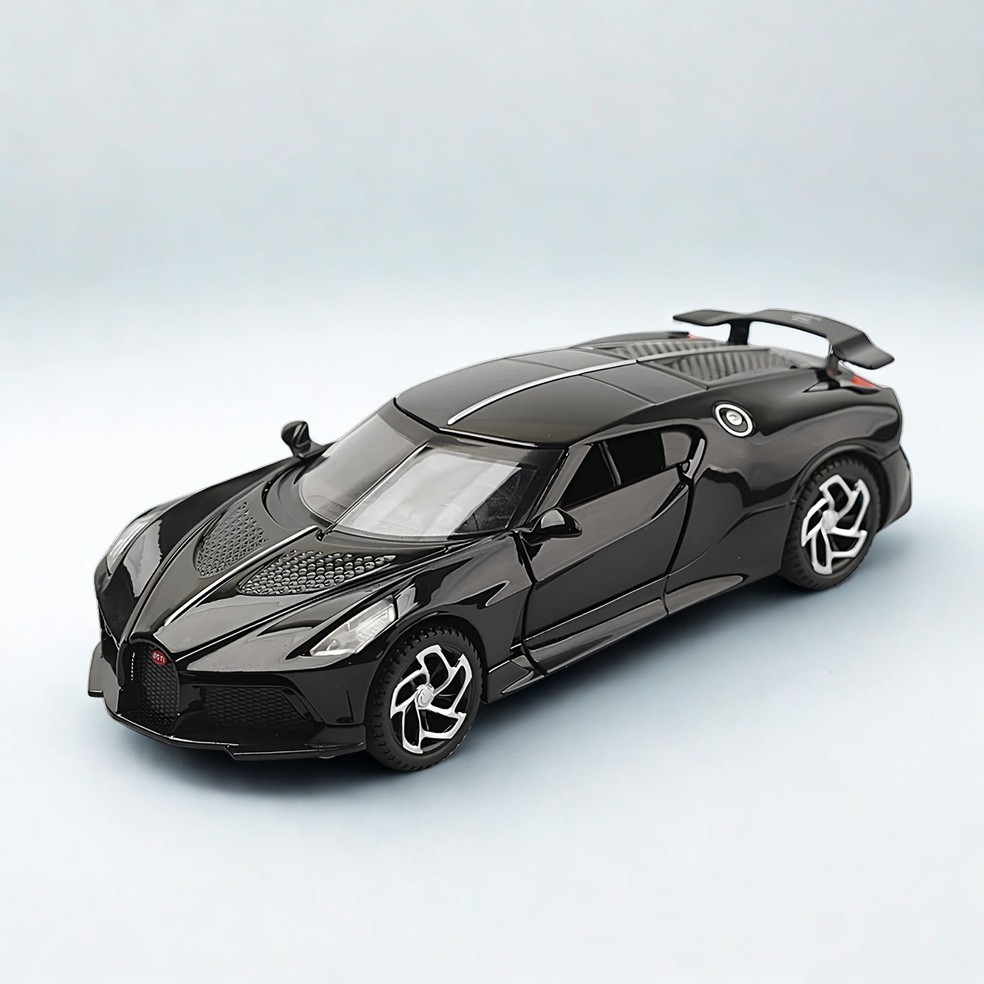 Bugatti La Voiture Noire – 1:32 Scale Diecast Collector’s Edition