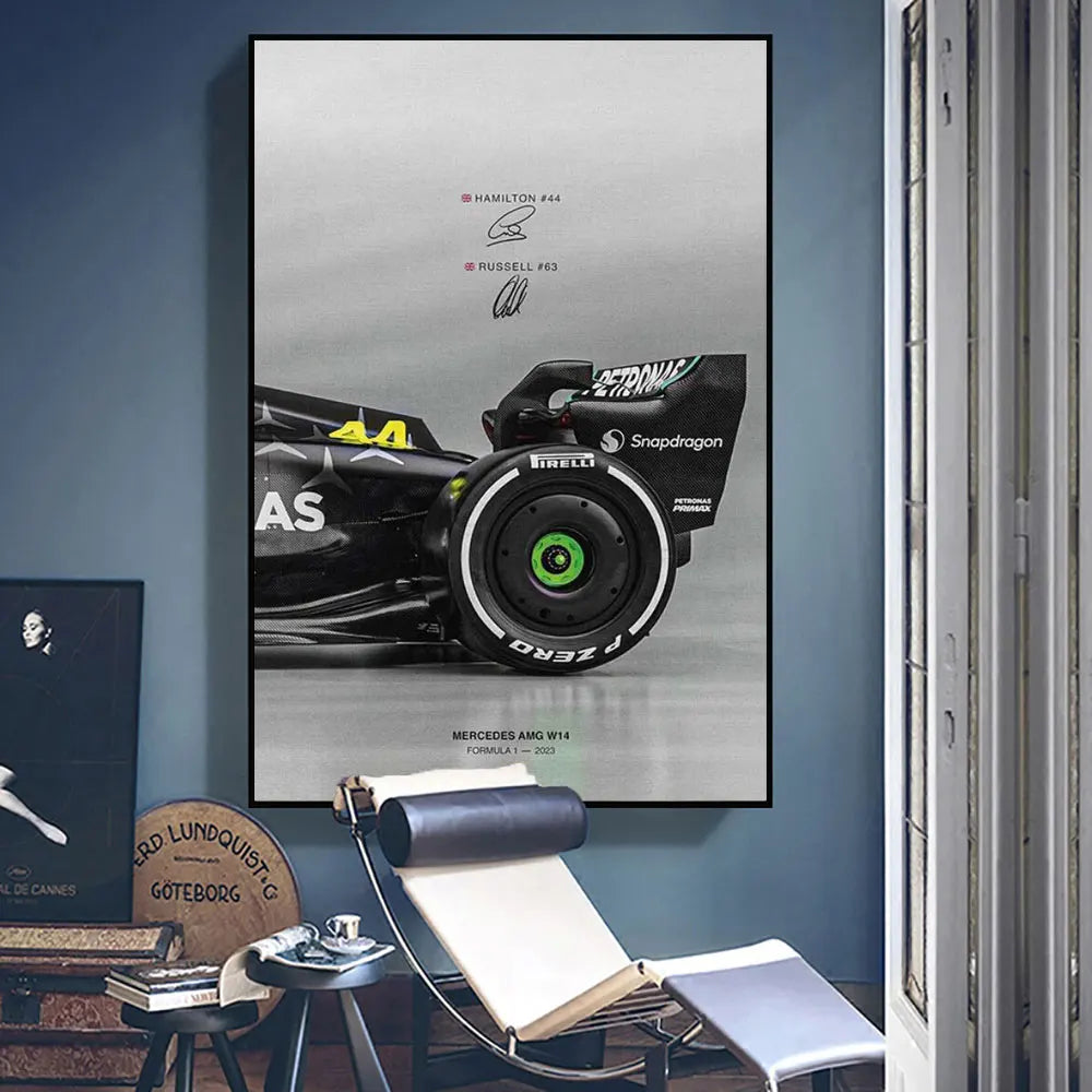 Ferrari F1-75 vs Mercedes AMG W14